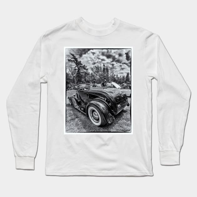 1932 Ford Deuce Roadster Hot Rod Long Sleeve T-Shirt by kenmo